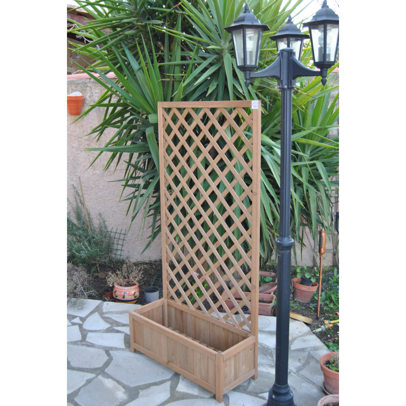 Treillage en bois jardin